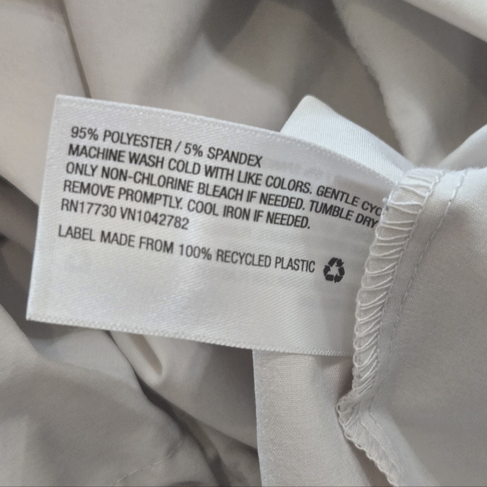 Prologue Cream Windbreaker Mock Turtleneck Short Sleeved Lightweight Dress, M - Picture 8 of 10